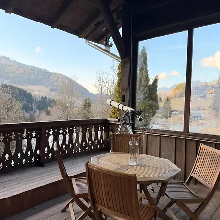 Alpine With Mountain Views And Hot Tub Ferienhaus Les Gets